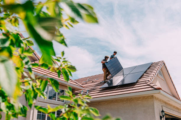 Best Roof Gutter Cleaning  in Riddle, OR